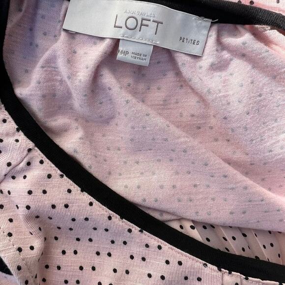 LOFT tank top, pleated front, rounded neckline, pink, women’s PETITE M - Picture 8 of 9